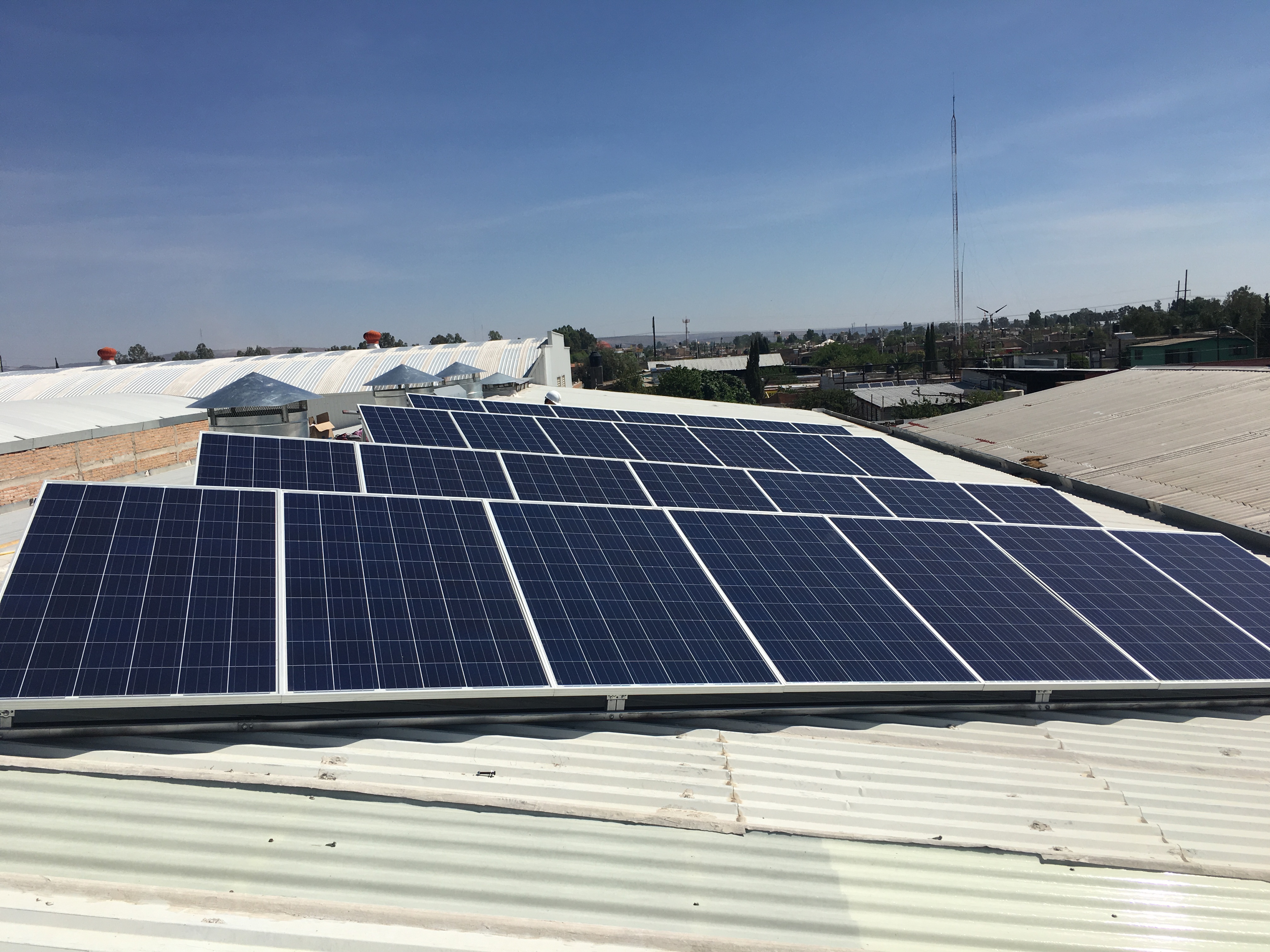 Instalación de paneles solares Nova Solar