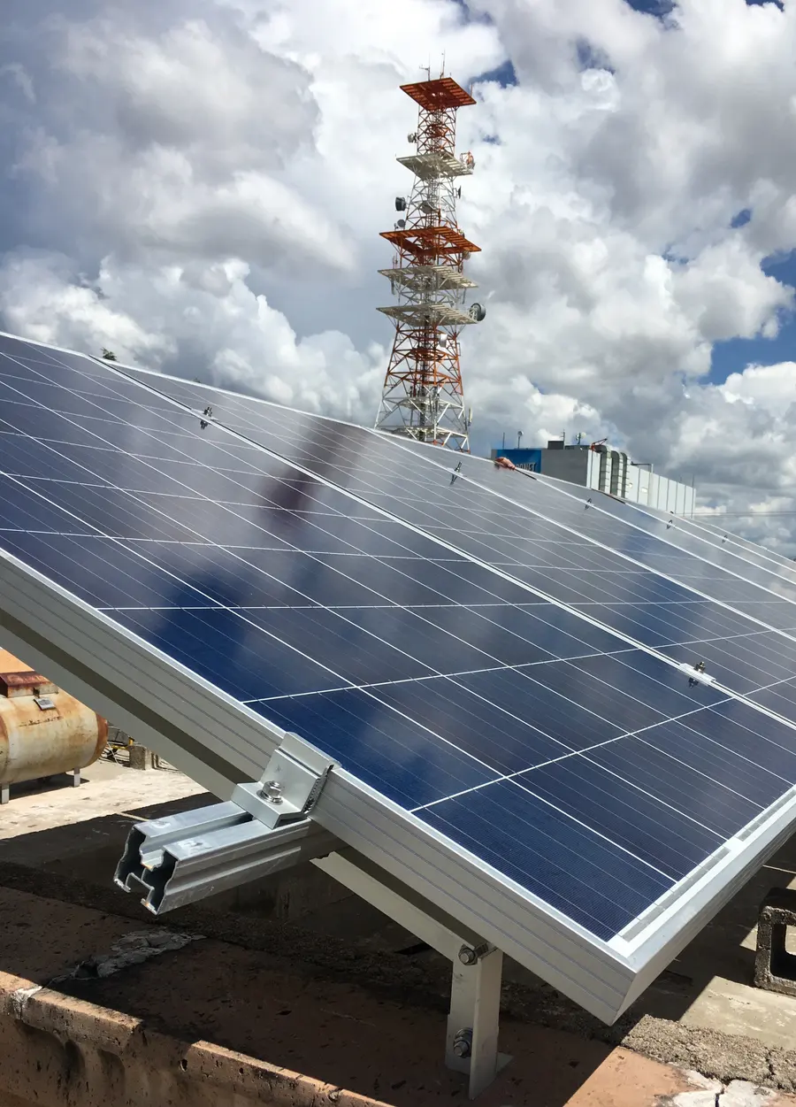 Instalación de paneles solares de Nova Solar, proyecto 2