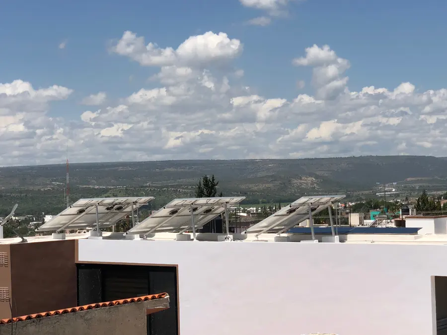 Instalación de paneles solares de Nova Solar, proyecto 4